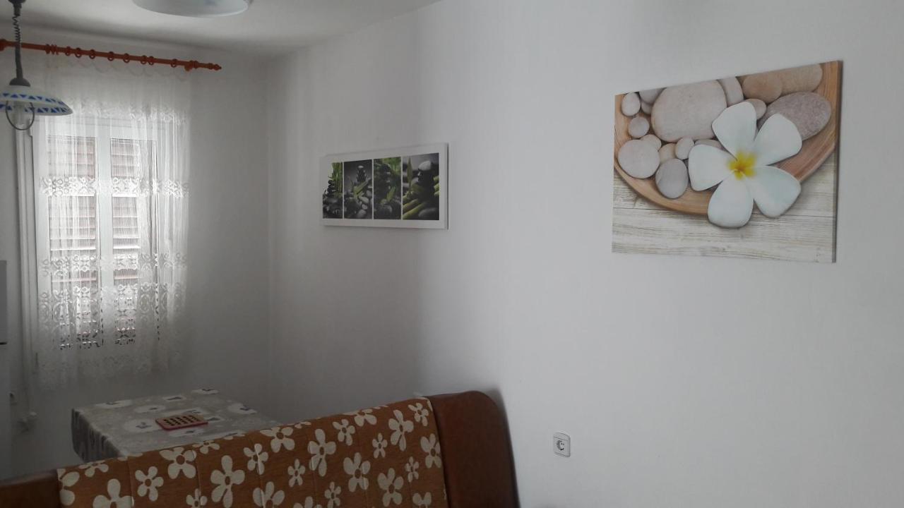 D&D Apartments Паг Екстер'єр фото